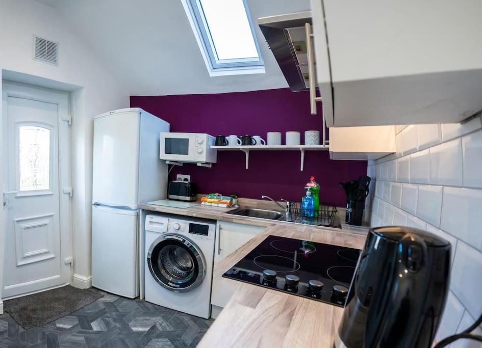Cosy And Convenient Sunderland Apartment Exterior photo